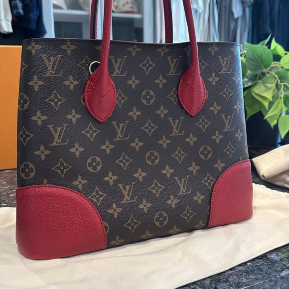 Louis Vuitton Flandrin Handbag Monogram Canvas and Leather - Picture 10 of 11